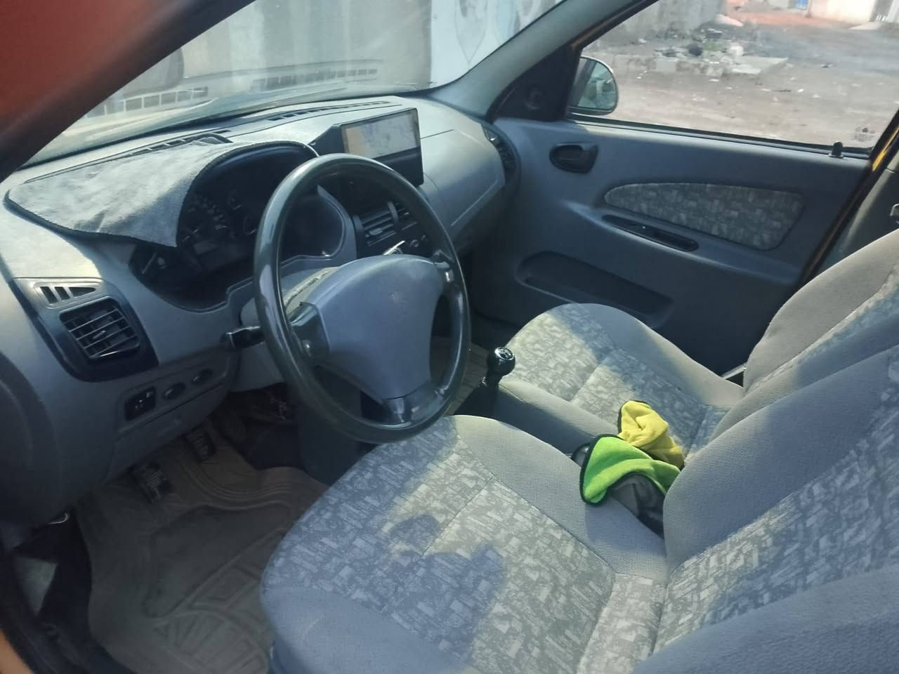 السلام عليكم
( مكلف بالنشر ) سيارة طيبة 2016 سيارة مكفولة من الحادث   شواصي مكفولة  من الضربة ايضا مكفولة گير ومحرك وصدر امام خلفي كلة نظيف وجديد المكان بغداد / الزعفرانية 
***********
