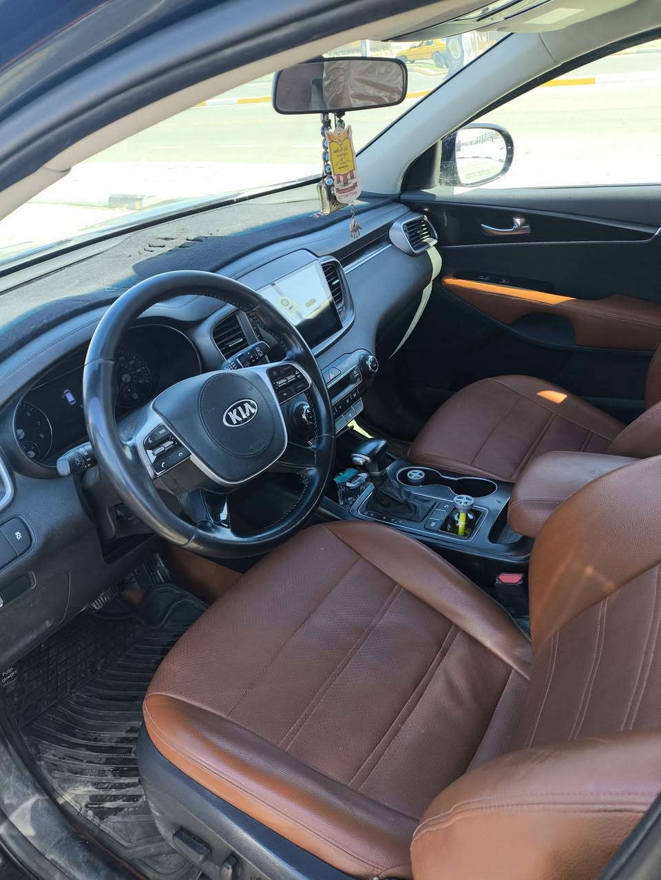 سورنتو 2020واردامريكي
6سلندر 3300
السعر 205وبيهة مجال
فول مواصفات عدى الفتحة
التواصل ***********
