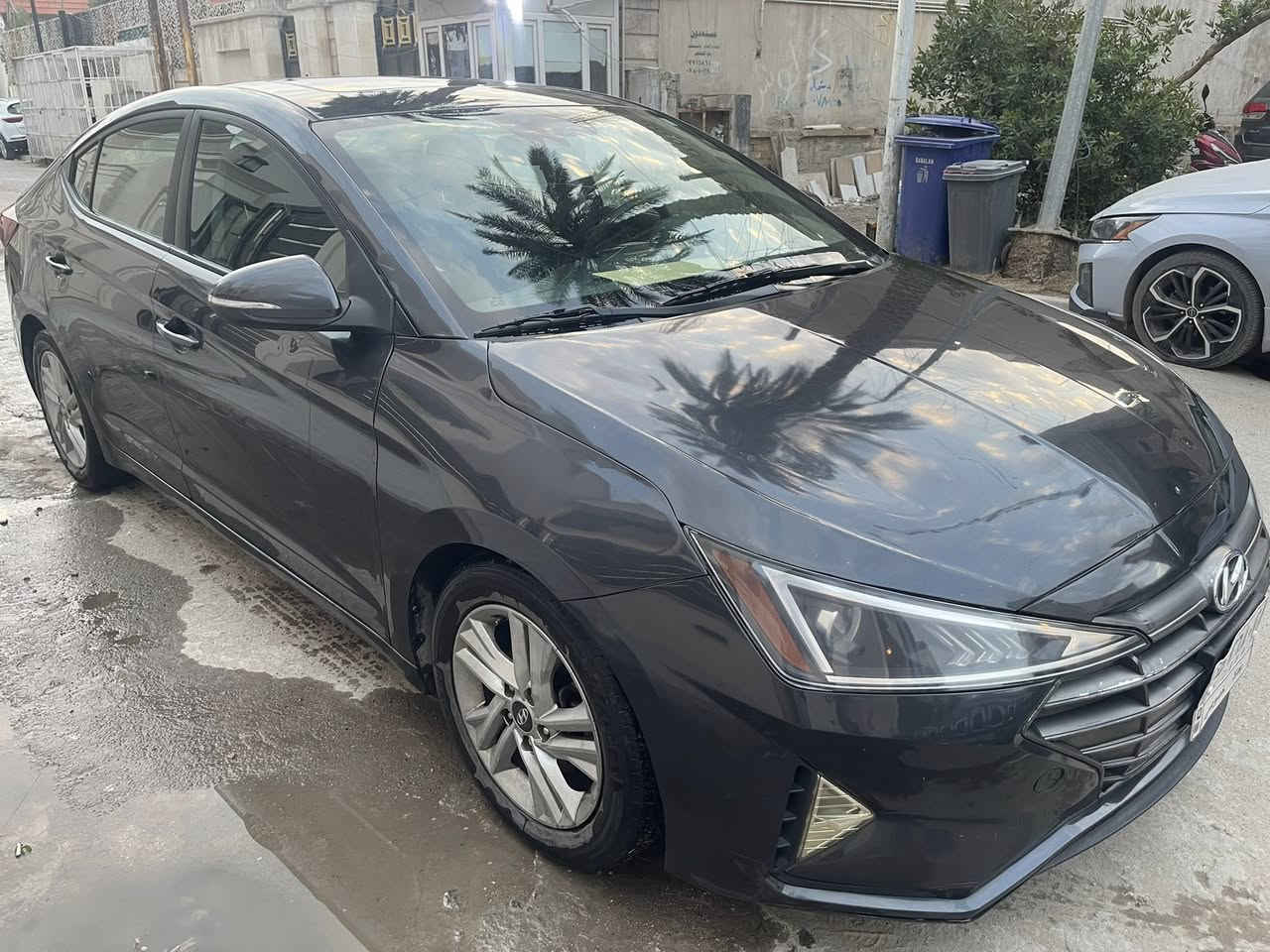 النترا 2020  فول مواصفات
محرك 2000 دوش ماشية 47 نظيفة جداً مكفولة كير ومحرك وتبريد 
الحادث ربع جاملغ وربع بنيد صبغ فقط
هذا رقم الشاصي بامريكا تشتغل 5NPD84LFXLH612828
مكاني اليرموك السعر 141$ ورقة وبيها مجال قليل
***********
