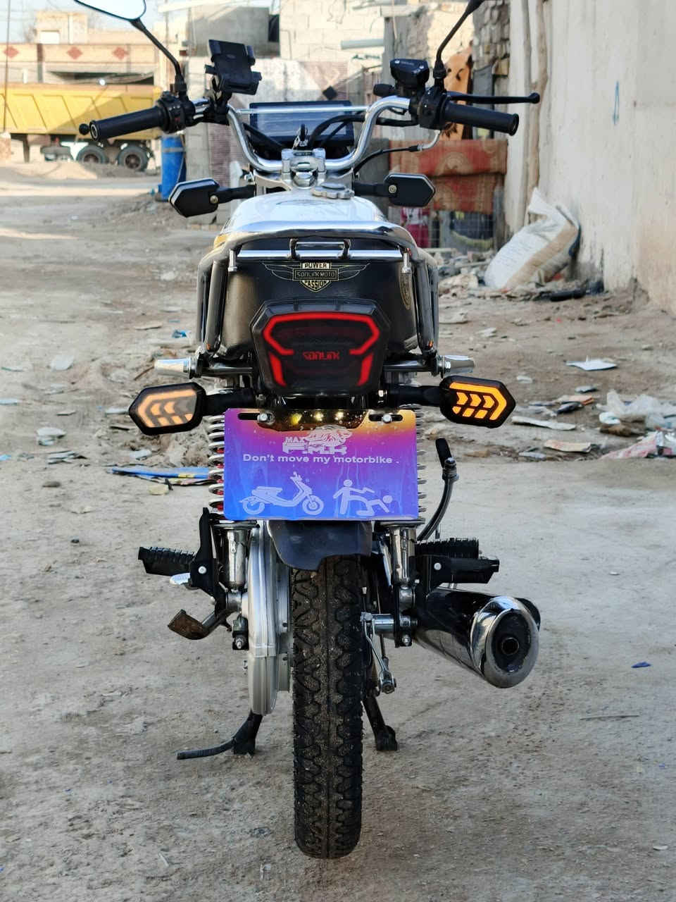 سلام عليكم دراجه البيع موديل 2024
دراجه جديده مامتعوبه مكفوله كفاله خمسه كير 
اوراق وصل ومكاتبه***********
