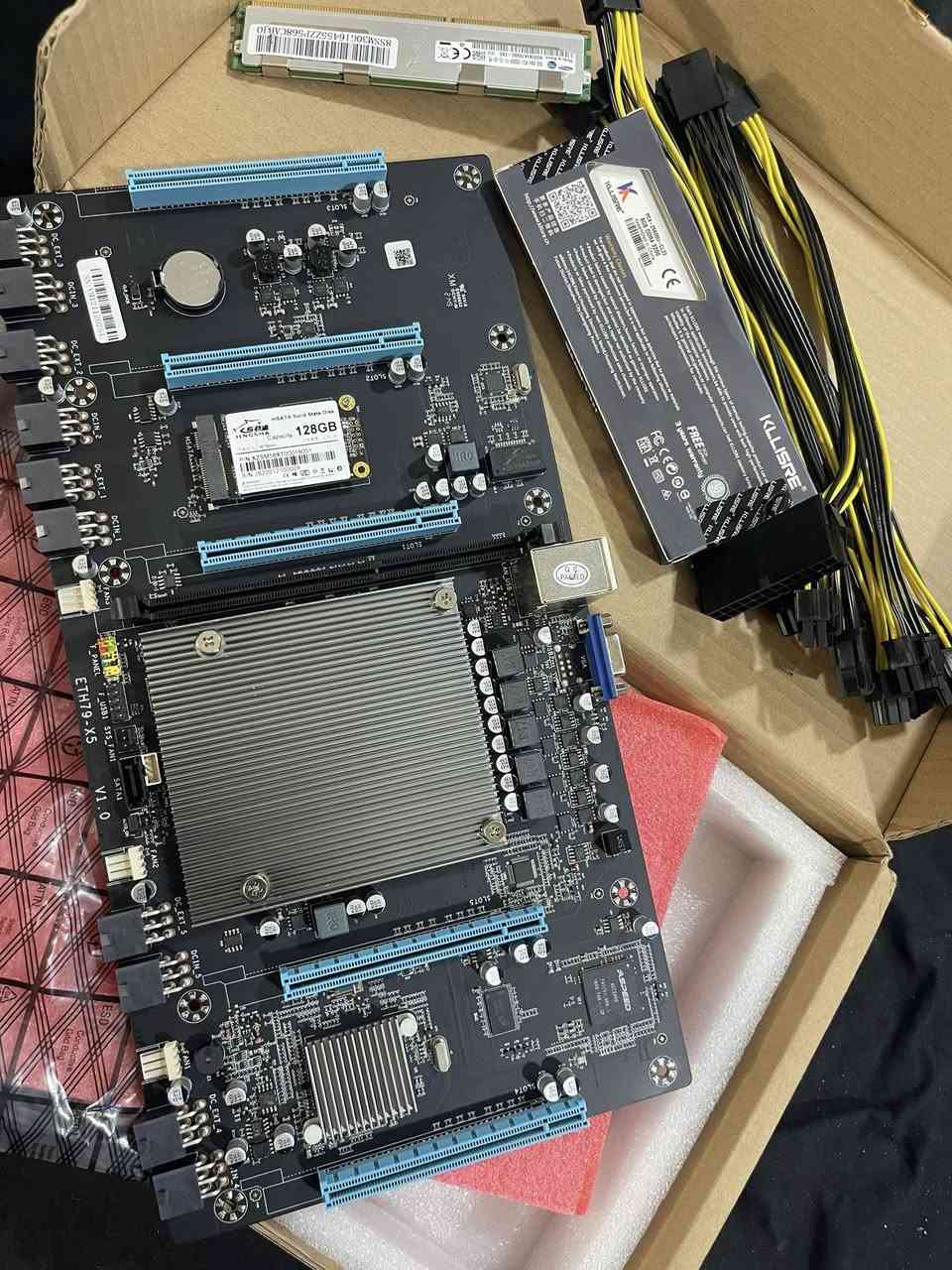 السلام عليكم
للبيع مذربورد بمعالج مدمج  مع رامات 8GB عدد 2 

🔹 معالج مدمج مع مشتت حراري
🔹 تخزين SSD mSATA سعة 128GB
🔹 منافذ توسعة PCIe عدد 5
🔹 منافذ: USB – LAN – VGA
🔹 تشتغل باستقرار ومناسبة للتشغيل المستمر
الحالة: جدد كلهن غير مستخدمات
البيع شلع شباب لحد يدخلي على قطعة
الحجز خاص


**إذا كنت صاحب هذا الإعلان وتريد حذفه لأي سبب، رجاءا أرسل رسالة إلى الدعم الفني**
