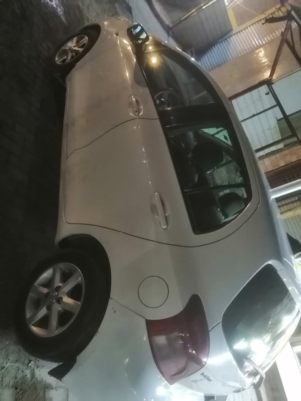 تويوتا يارس ٢٠٠٧ هاج باك سيارة باسمي مال بيت سنوية جديدة رقم حديث السعر ٧٠ بيها مجال للاستفسار ***********
