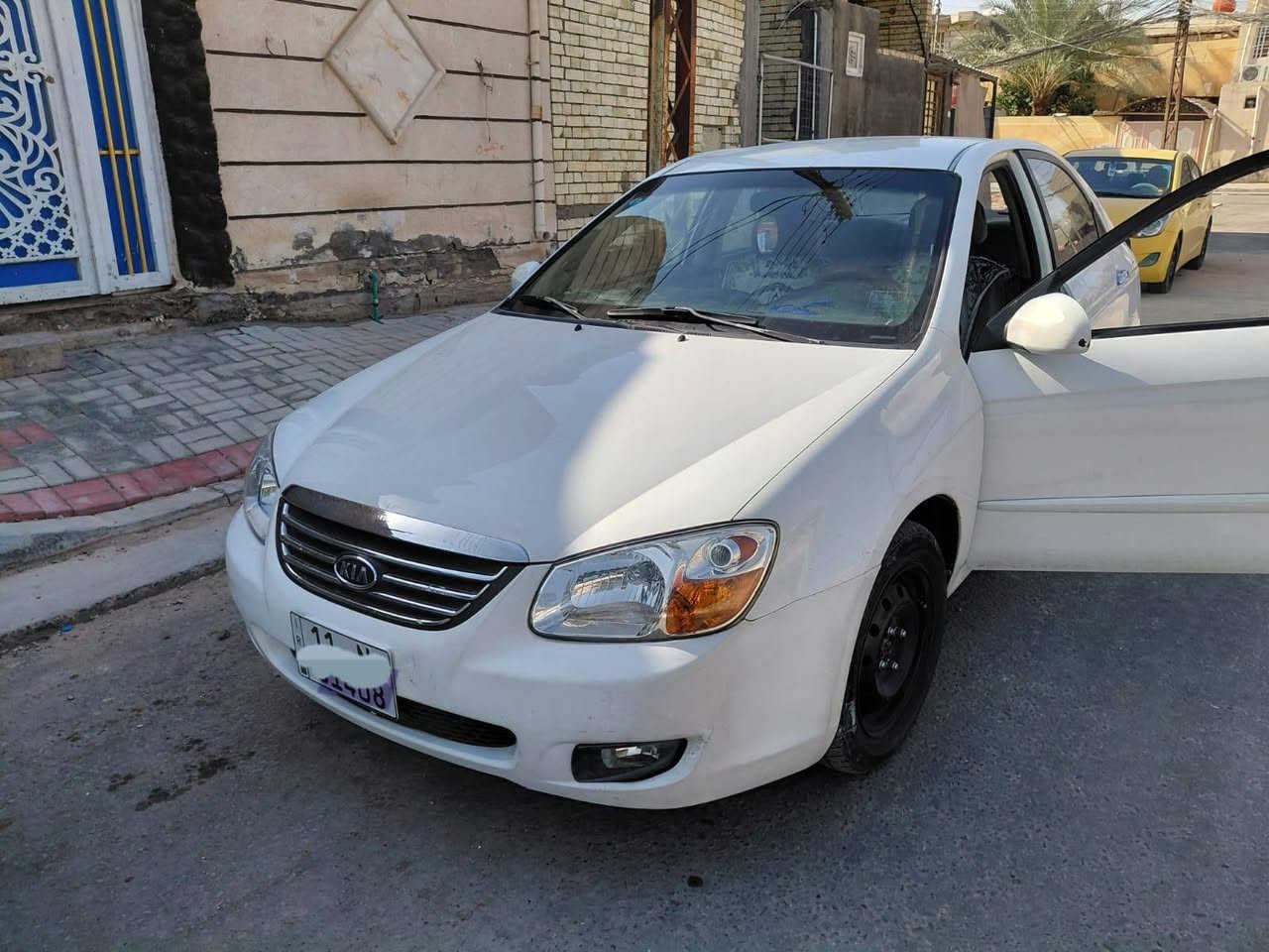 سيراتو خليجي موديل 9 رقم بغداد 
السعر 90 وبيها مجال 
***********
العنوان كربلاء
