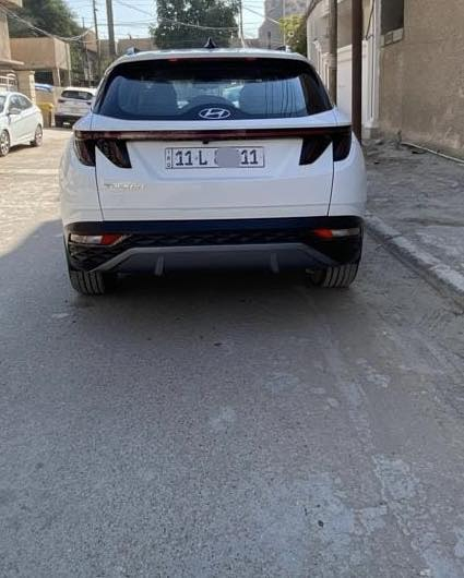 السلام عليكم
هونداي توكسان فول مواصفات خليجي كوري موديل ٢٢ رقم بغداد انكليزي لون ابيض هزة جديده باسمي السنوية مال بيت ومسويلها ادامه كامله ماشية 51  فقط
مرفق سونار  بالصور

مكانها بغداد   

***********
