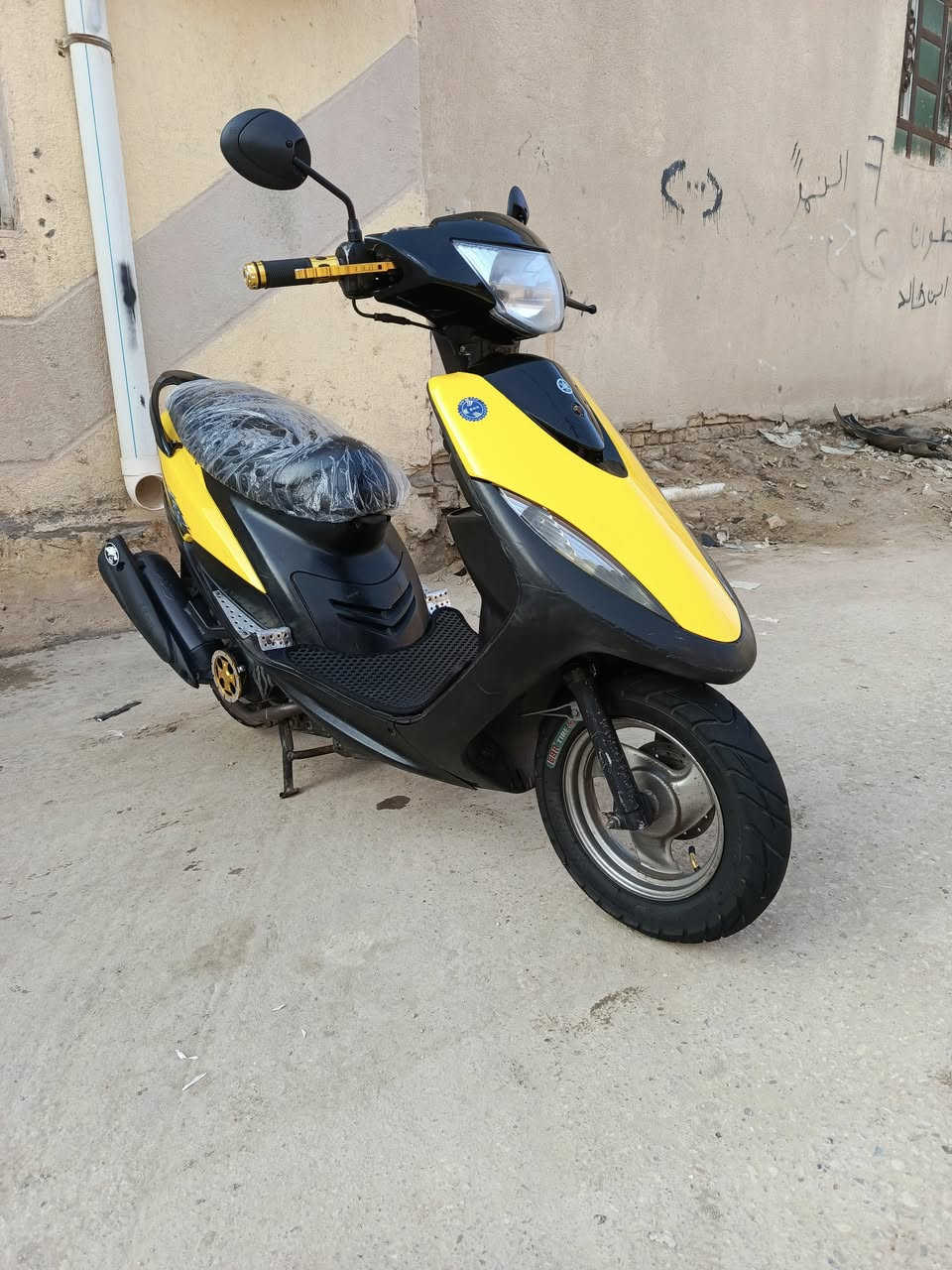 ماكس عدله 50 بلاد شرط الفحص بس ولفات مبدل غيره مامبدل ايشي كلشي شغال وبلادي جاهزه للاخير شلعه معدل فول سعرها 600 وبيه مجال *********** ناصريه مركز حي شهداء
