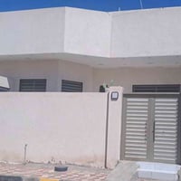 الحقل الثاني • ١٢٥م • طابق ونص