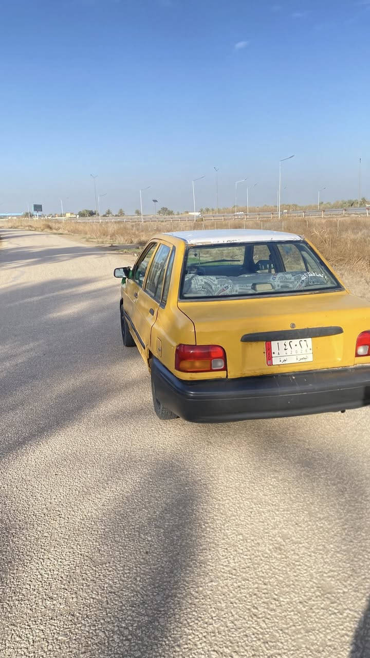 سلام عليكم سايبه للبيع موديل 2011 رقم الماني سنويه لل2027 راعيه ماوصله سياره حداديه كير مكينه كفاله المكينه جفتته تجفيت كامل ونقصه جاملغ شوفت عينك وشيال مال بنيد الغرفه تخبل ونضيفه السياره خير من الله المكان بابل حمزه الغربي قرب الدولي السعر 16 وبيه مجال حك الجيه رقم الهاتف ***********
