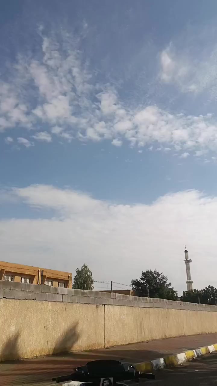 سلام عليكم ورحمة الله وبركاتة دراجه شحن للبيع موديل الفين خمسة وعشرين الدراجه خير من الله  الدراجه ماعوزها اي شي السعر خاص


**إذا كنت صاحب هذا الإعلان وتريد حذفه لأي سبب، رجاءا أرسل رسالة إلى الدعم الفني**