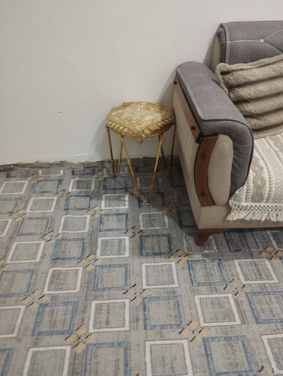 تخم 10مقاعد 3طبلات لمكان بغداد
***********سعرقفل500
