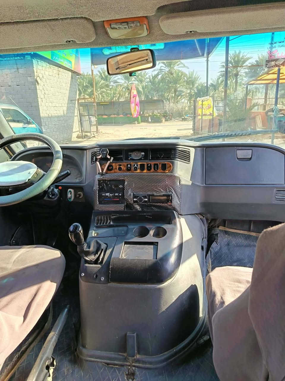 سلام عليكم ستانه موديل 97 رقم بغداد سنويه لل27 مصفره هيءه ومرور مكينه جديده كير مشط بور كهربيات السعر 30 وبيه مجال بسيط مكاني حله ***********
