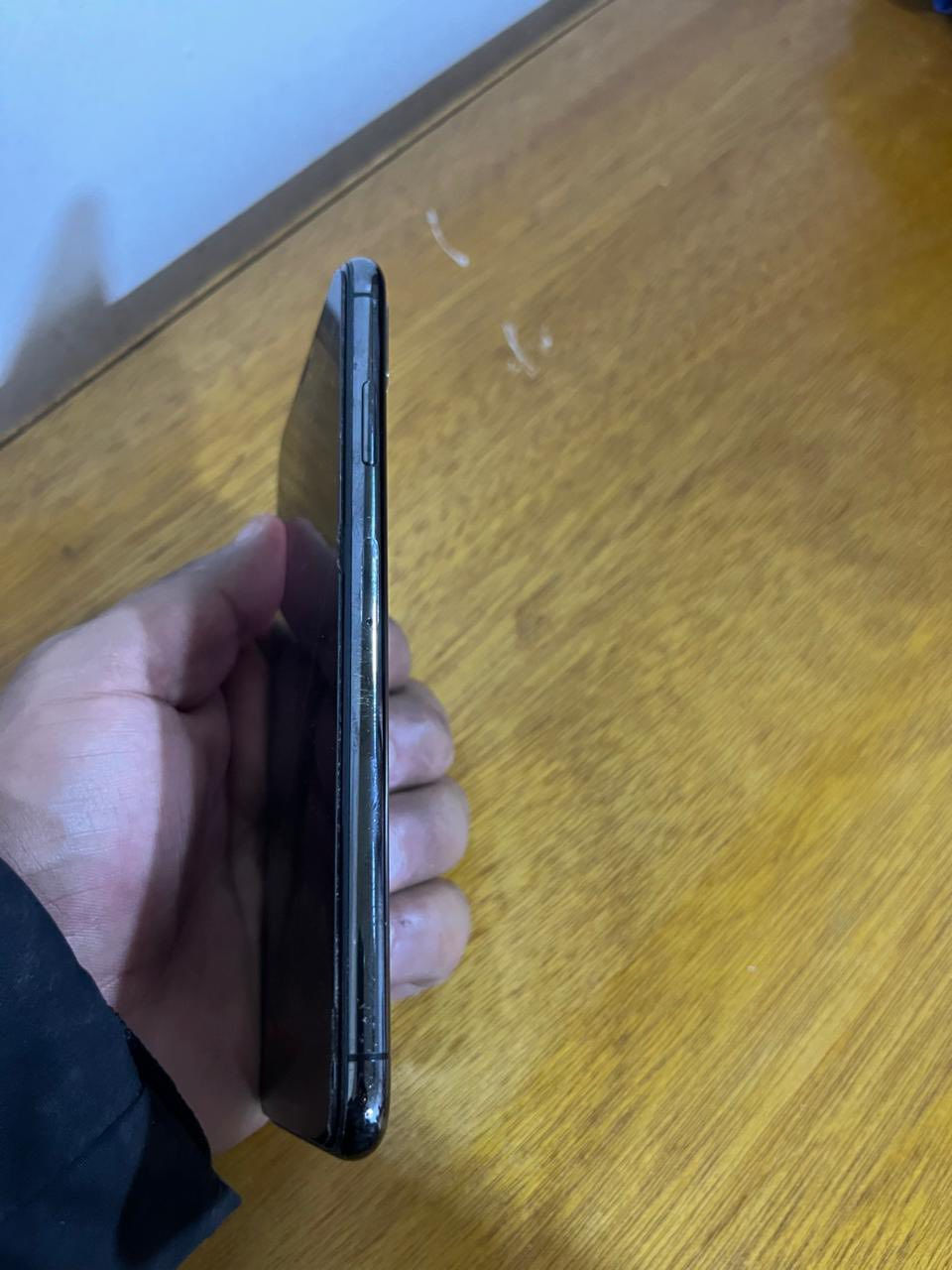 #ايفون اكس اس ماكس لون اسود نضافتة فول ممفتوح التلفون كلش نضيف كلشي بي ع وضعه البلادي ذاكرا 256 بطارية 76 شريحة وحدا ( تلفون بيت ) رايدا 220 الي يخدمه يتواصل وبي مجال قليل 

اتصال + واتساب 
***********
