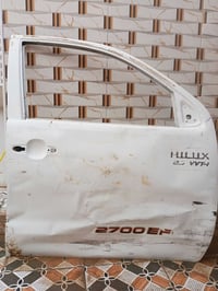 للبيع باب بيكم هاي لوكس الامامي بيه ضربات قليله يتعدل على البارد رقم ا...