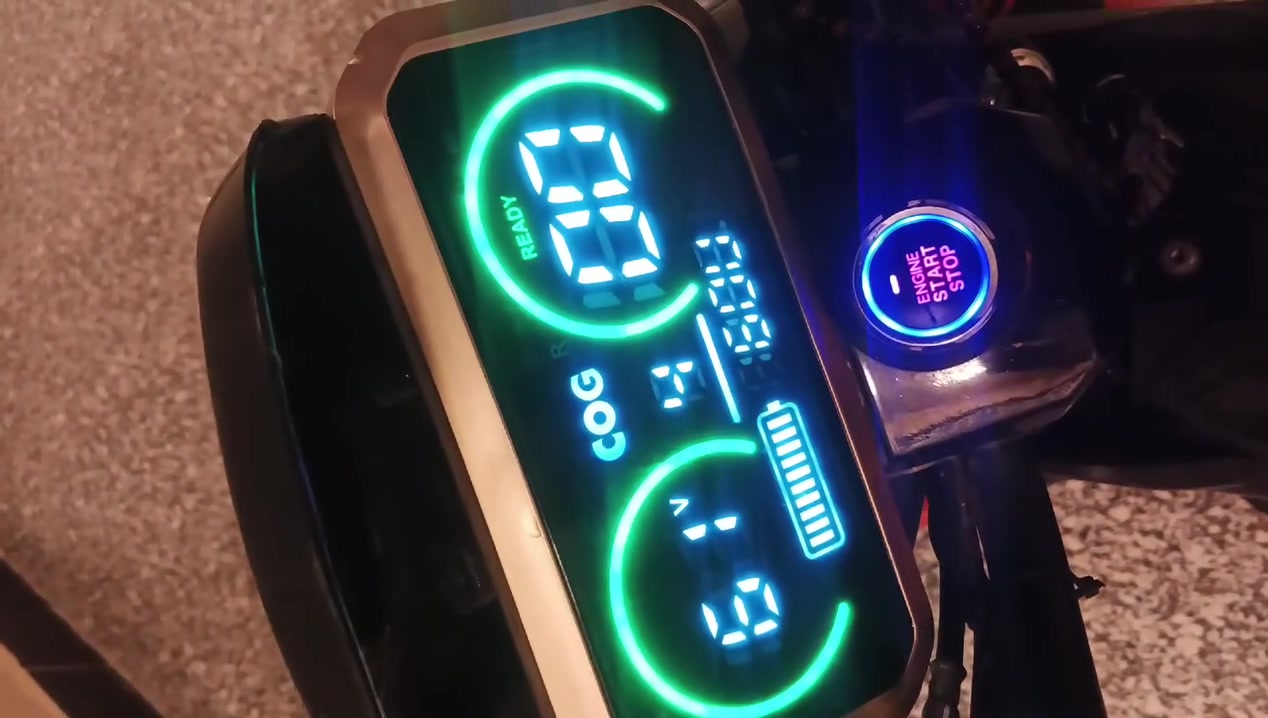 دراجه X900 نضيفه
كامل ملحقات
نقص فقط كشن خلفي طايح من سعرها مقدماً 
سويج ودبل بصمه ودبل مفتاح صندوك 
بطاريتها شرط الفحص يمشن اكثر من ٤٠ كيلو بل شحنه الوحده
استخدام ٣ اشهر منزلي محل وداخل المنطقه

السعر 525 وبيها مجال بسيط للشراي 
تواصل واتساب  : ***********
موقع : البصره - الجزيره - قضاء شط العرب
