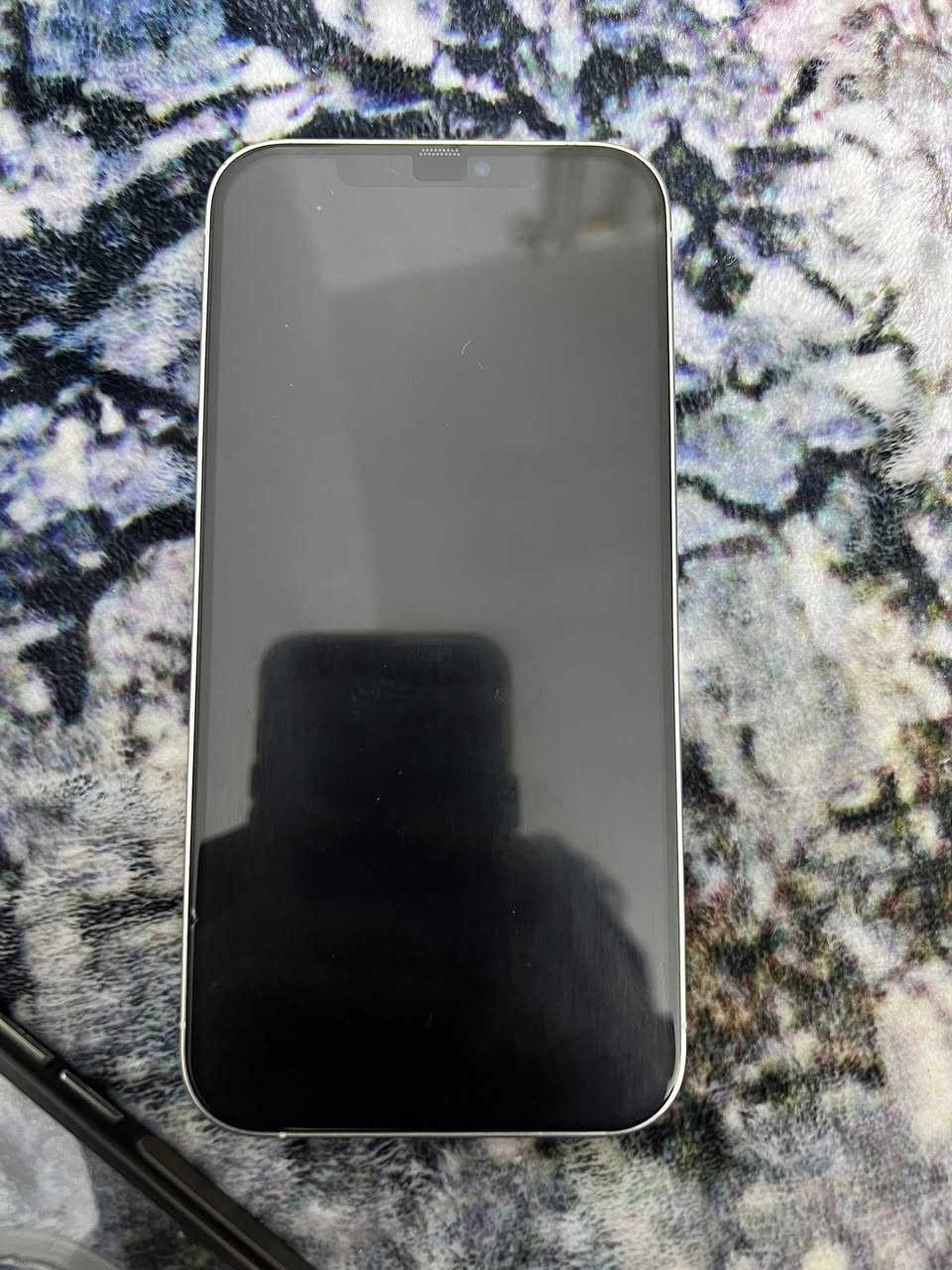 سلام عليكم ايفون 12برو ماكس للبيع الجهاز وتر مامفتوح مكفول بطاريه 80 ذاكره 256نموذج M السعر 500 وبي مجال بسيط متواجد فقط واتساب ***********
