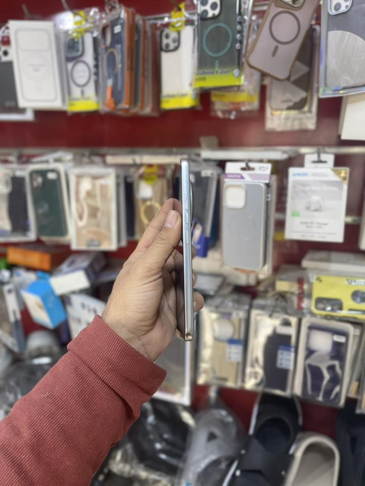 سلام عليكم كامون 40 برايمر ذاكرة 256 فول ألعاب غني عن تعريف مكان نجف ملحقات كاملة ***********
