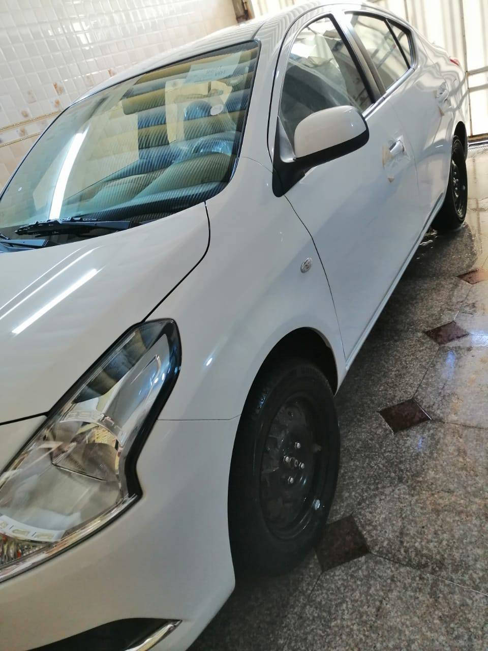 نيسان صني موديل 25 كفاله عامه بعدهي زيرو ماشيه700فقط هندي ام البيلته الزركه شباب أنا مكلف بالنشر السعر132 العنوان الجمعيات حي الخليج ***********
