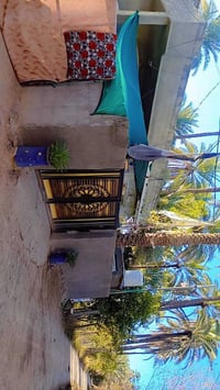 قطعه بمساحة 690متر سند 25 فلاحه تحتوي ع دار حديث بمساحة يتكون من غرفتي...