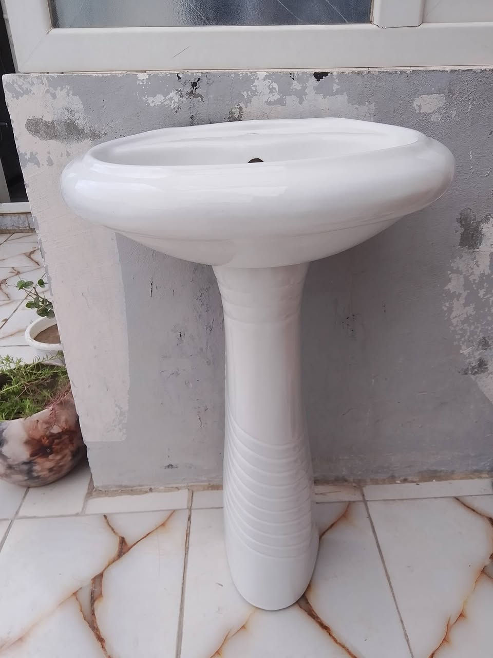 غراض للبيع على الفحص واستعمال نظيف  ***********
