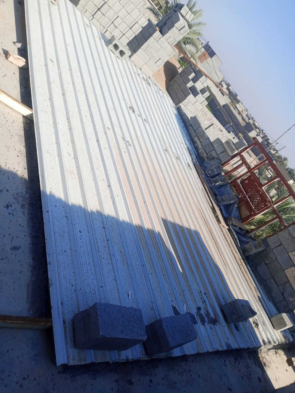 سلام عليكم عندي هاي لسقيفه طول لجينكو 6متر وعرضه 5عله هيئة ولفريمات طول 6متر وعرضه  5عله سعر 175لف


**إذا كنت صاحب هذا الإعلان وتريد حذفه لأي سبب، رجاءا أرسل رسالة إلى الدعم الفني**