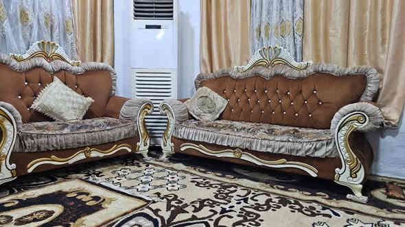 تخم للبيع سعر 330 وبي مجال المكان خمسه كيلو
***********
