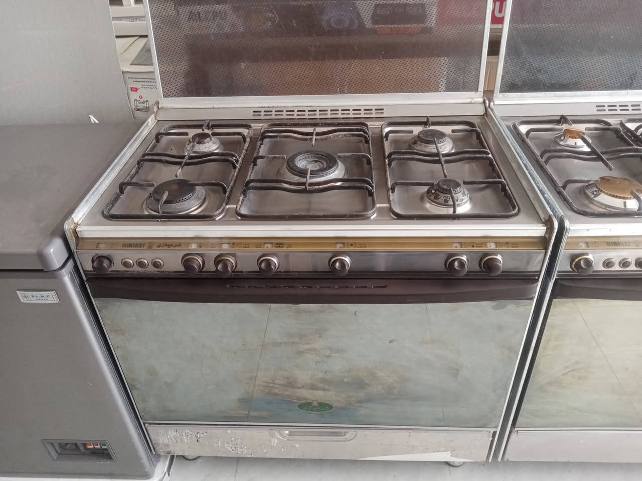 يوجد طباخات لاستفسار على هاذا الرقم ***********
