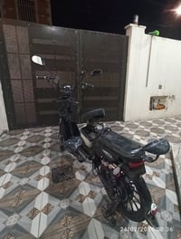 ماطور شحن 4 بطاريات أشاره يمين يسار شغال السرعه الحقيقيه 76 لايت شغال ...