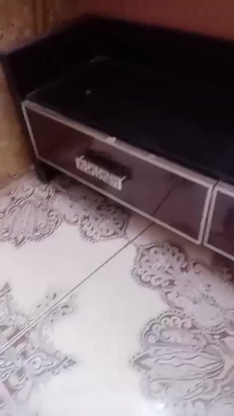 جربايه طفل سعرهه ٤٠
كومدي فقط يحتاجله سكه جديد ابيض ٢٥
ميز تلفزيون ٢٠


**إذا كنت صاحب هذا الإعلان وتريد حذفه لأي سبب، رجاءا أرسل رسالة إلى الدعم الفني**