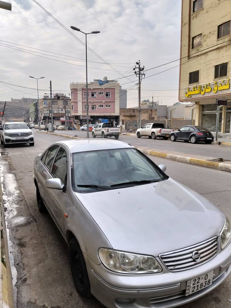 كوردى /عربي
گيرعادى
 سنوى نوى هه زه نوى  گير و مه كينه
تازه بدل كرايه وه كاره بايي به شه رت
سياره 5 ساله له كنه خومه تكسى بو كردمه وه خسوسى    ***********

سنوى هزه جديد كير محرك بشرت جديد بدله و كهربايات بشرت
سيراه 5 سنوات يمى تكسى سويته خسوسى
*********** أربيل, العراق
