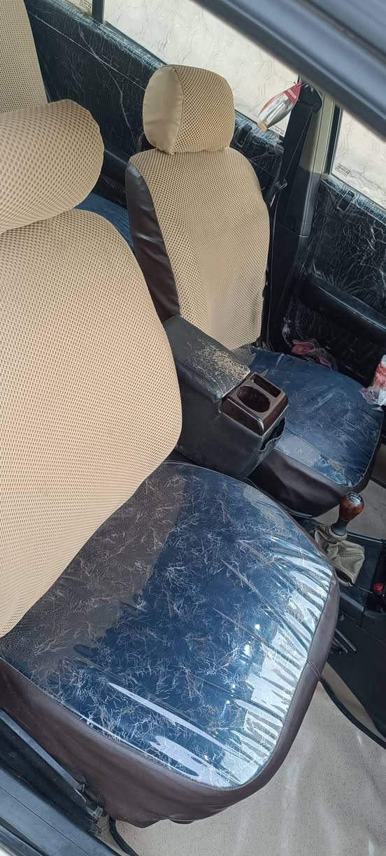 سلام عليكم سياره بيجو للبيع 405
جديده السياره دوشمه تايرات حداديه مشط ستيرن 

خياسات عازل حراري كلهن جدد نقص فقط تبريد 

مكانها نجف راعيها نجف مداور ثاني يوم 
السعر 35 ورقه

للاستفسار اكثر ***********

