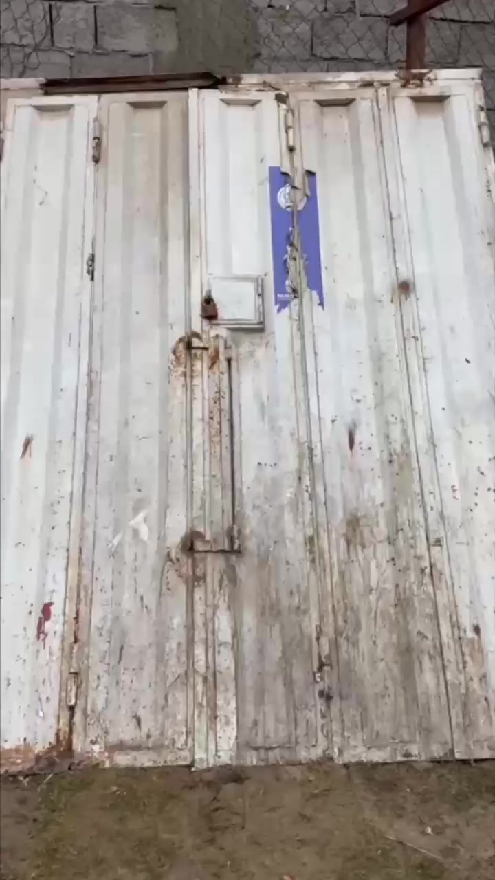 السـلام عليـكم.
بايتين واحد عـرض متـرين ولاخ عـرض 4متر بيبان قاصـه مضـلع حـديد ثقيـل السعـر خـاص ♥


**إذا كنت صاحب هذا الإعلان وتريد حذفه لأي سبب، رجاءا أرسل رسالة إلى الدعم الفني**