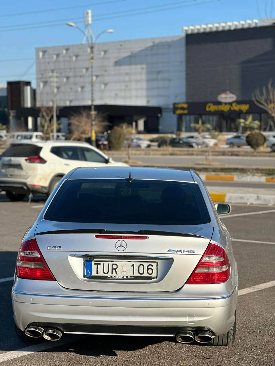 مارسیدس بێنز  E Clas 240   ٦ بستۆن ساغ مەنەفێست ئەسڵی لەگەڵە ٢٠٠٣  سەیارەكە ماڵی دۆستە زۆر خاوێنە و بێ مەسروفە سڵاید و گێڕ و مەكینە و   سەقف و عیزام  دەعم و تەقە و ڕەقە بەشەرت Singapore


**إذا كنت صاحب هذا الإعلان وتريد حذفه لأي سبب، رجاءا أرسل رسالة إلى الدعم الفني**