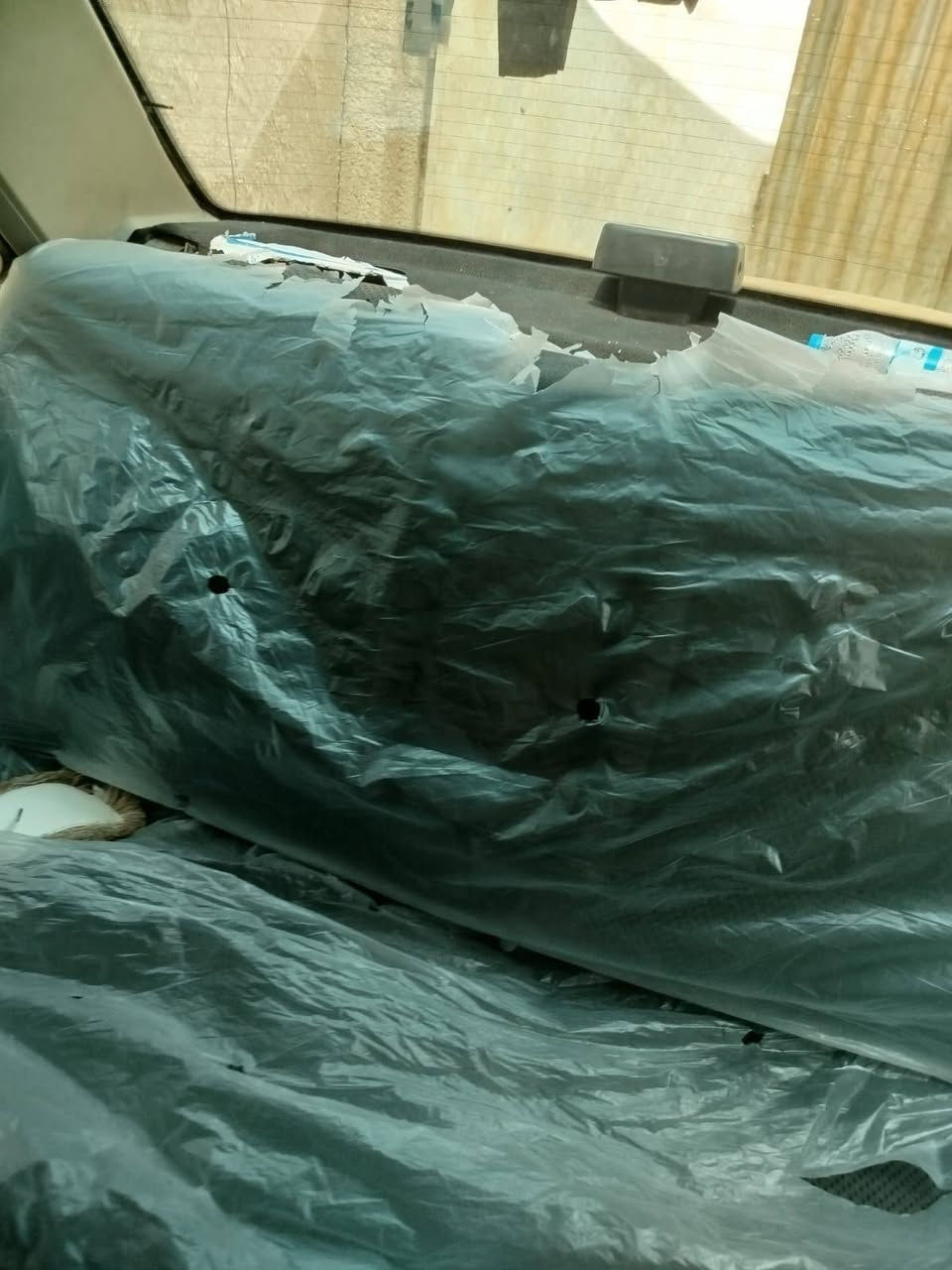 سلام عليكم سياره بيجو بارص موديل ١٥ رقم بغداد بسمي شخصيآ سياره بحاله جيد كهربائيات تبريد سياره أنكر سويج وطلع وين ميعجبك بيه باب صبغ وجاملغ هاذه رقم صاحب سياره ليحب يتواصل ويا ***********
