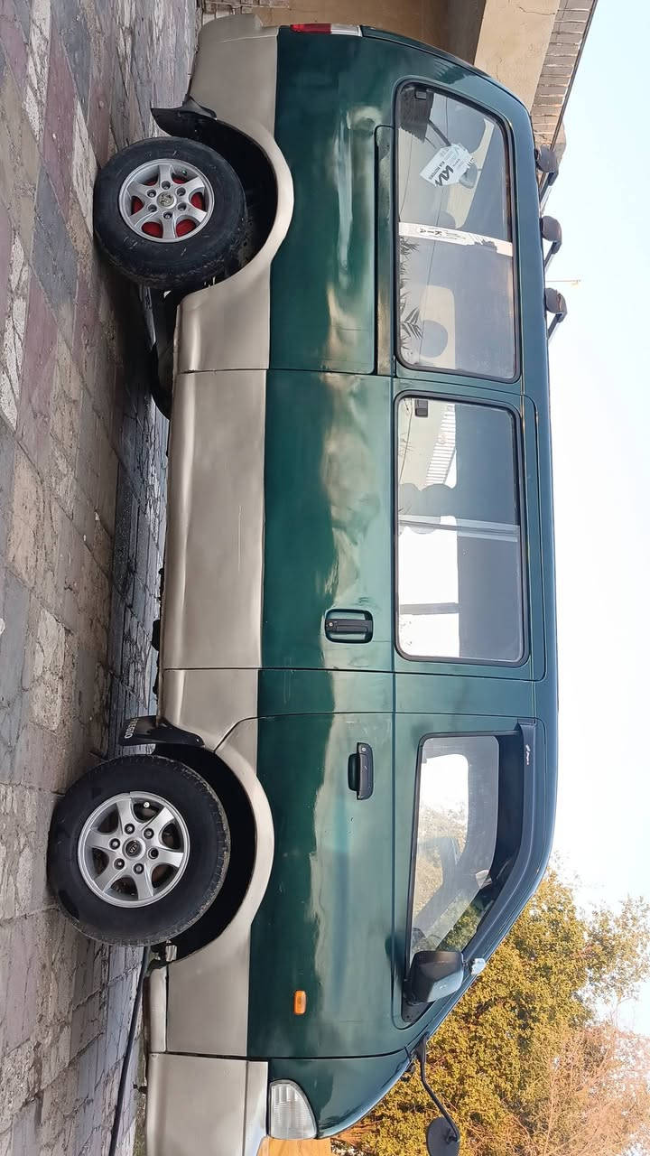 كيا بريجو موديل 2003سياحي كير محرك اكسن  شواصي كفاله سياره  مصبوغه جماليه جاهزه من كلشي السعر 93وبيها مجال  حك جيه الشراي يتصل ع رقم والمشراي رجأ يعبر المنشور ***********/***********

