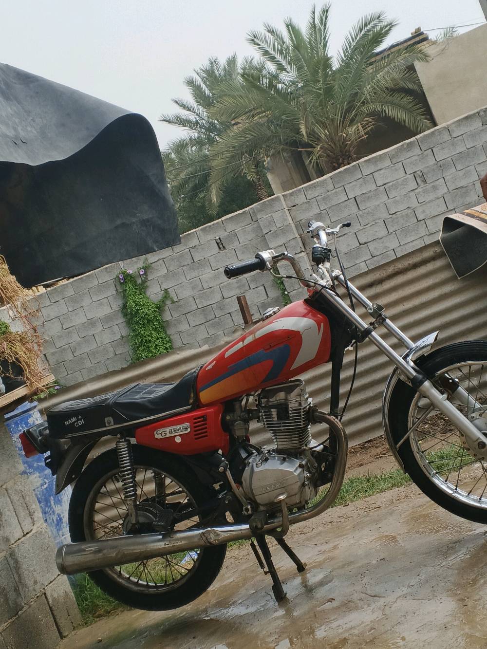 السلام عليكم دراجة للبيع كلك مكان ميسان سعر 500 وبيه مجال دراجة كامله ما عوزه شي تواصل واتساب فقط ***********