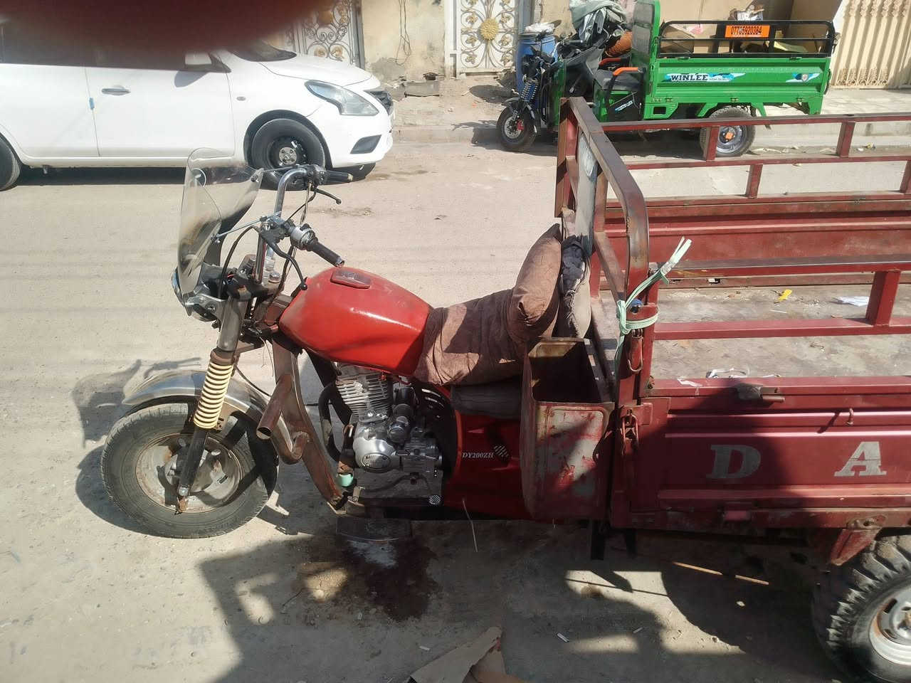 ستوت للبيع 650 عنوان الزعفرانيه دور الشرطه ***********
