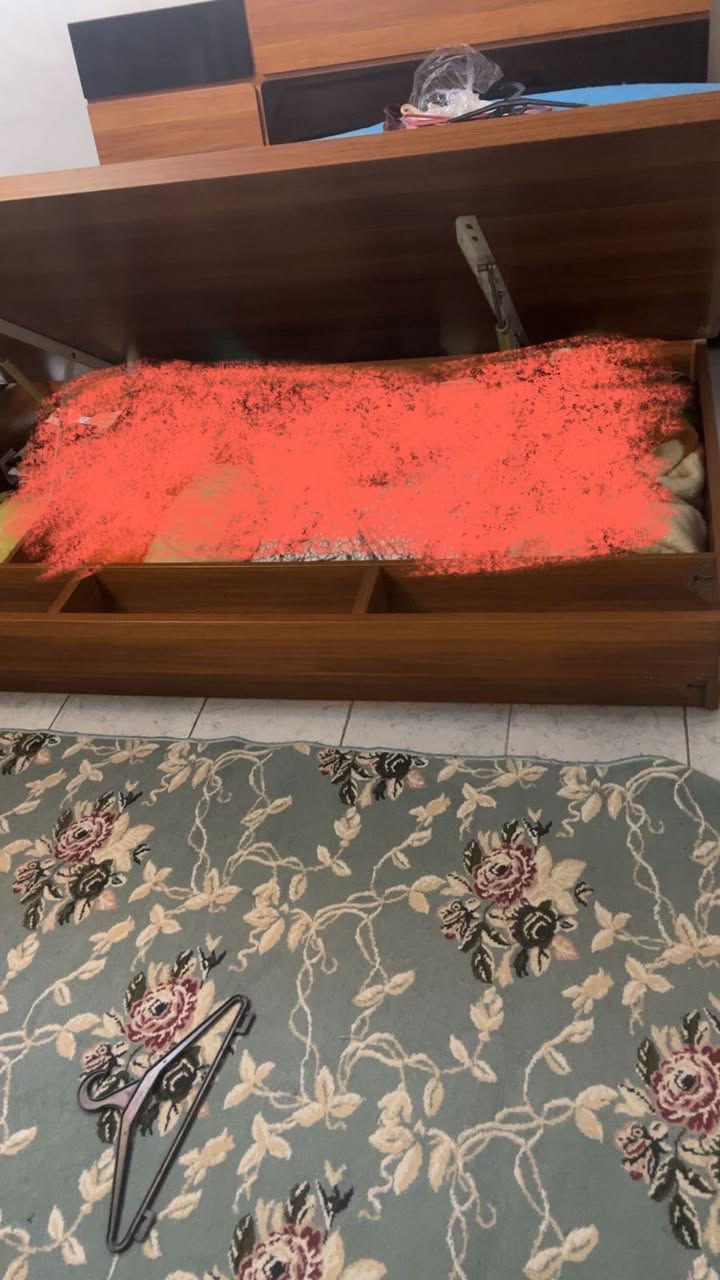 سرير نفرين مع مخزن ميزتواليت ومرايه نظيفه كلش السعر ٦٠٠  مكاني المنصور


**إذا كنت صاحب هذا الإعلان وتريد حذفه لأي سبب، رجاءا أرسل رسالة إلى الدعم الفني**