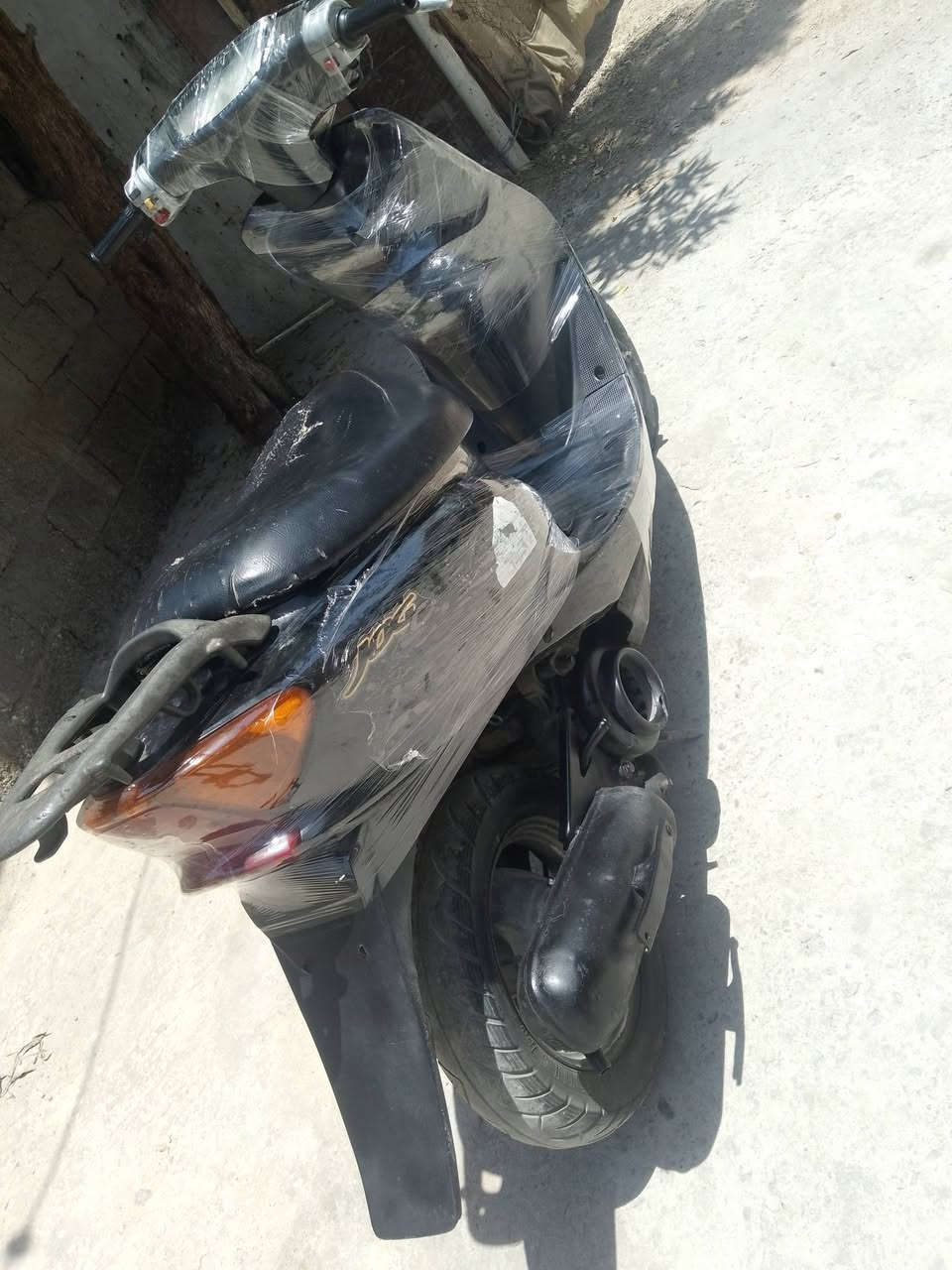 دراجه عصفوريه سرعه 60 تشتغل سلف وهندر مكينه نضيفه كهربائياتهه شغاله قفل ستيرن شغال دبلات شغاله سعر 180مكاني بغداد مدينه الصدر شراي يتصل ***********بيه واتساب

