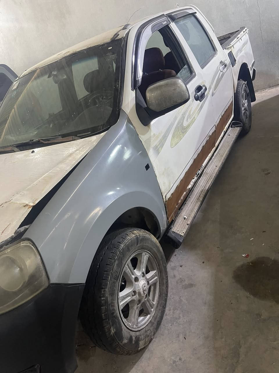 سلام عليكم للبيع كريت ويل 2012رقم اصفر بصره هزه جديد خيسات توهه ملكطه جملغات ودعاميه جديدات عوزهن صبغ مكينه كير اكسن كفاله مكان ذي قار الرفاعي تحويل مباشر السعر 25وبيه مجال هذه رقمي ***********
