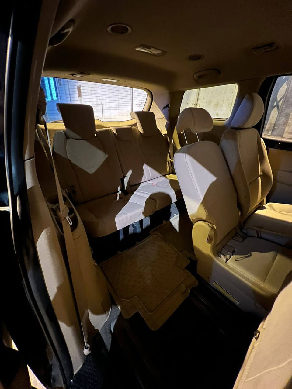 كيا سيدونا موديل ١٩ ضرار موضح بل صور أبواب كهرباء سيارة نضيفة بمعنى الكلمه استخدام شخصي ماشية ٧٦ رقم بغداد سعر البيع ٢١٠ وبيها مجال والي مو شراي لا يكسر بحلال العالم ***********ومن التوفيق
