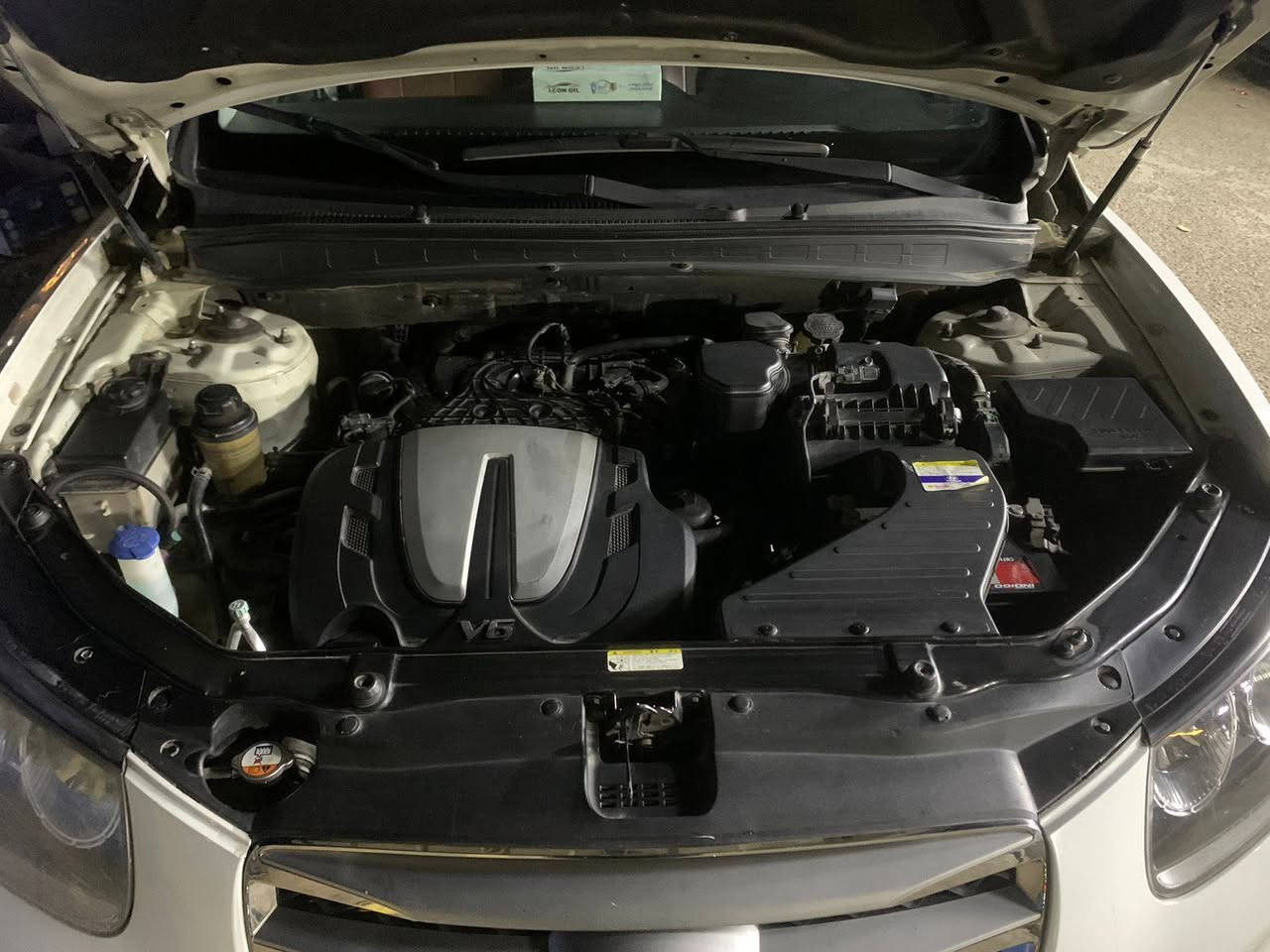 سلام عليكم اخوان رمضان كريم تحياتي للجميع سنتافي للبيع موديل ٢٠١٢ شركه العامه سياره فول مواصفات كير محرك تبريد كفاله سياره صبغ عام لغود شواصي كفاله سعر ١٣٠ عنوان بغداد اتصال ***********
