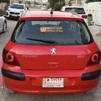 للبيع او المراوس  بيجوى ٣٠٧ موديل ٢٠٠٦  المواصفات المعروفه كير ر ومكين...