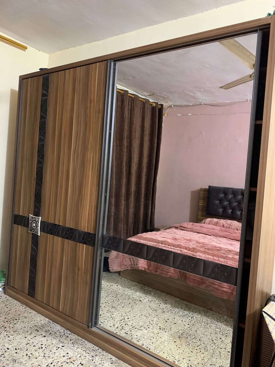 غرفه نوم تركي بابين سلايد السعر400بدون الدوشك للتواصل***********
