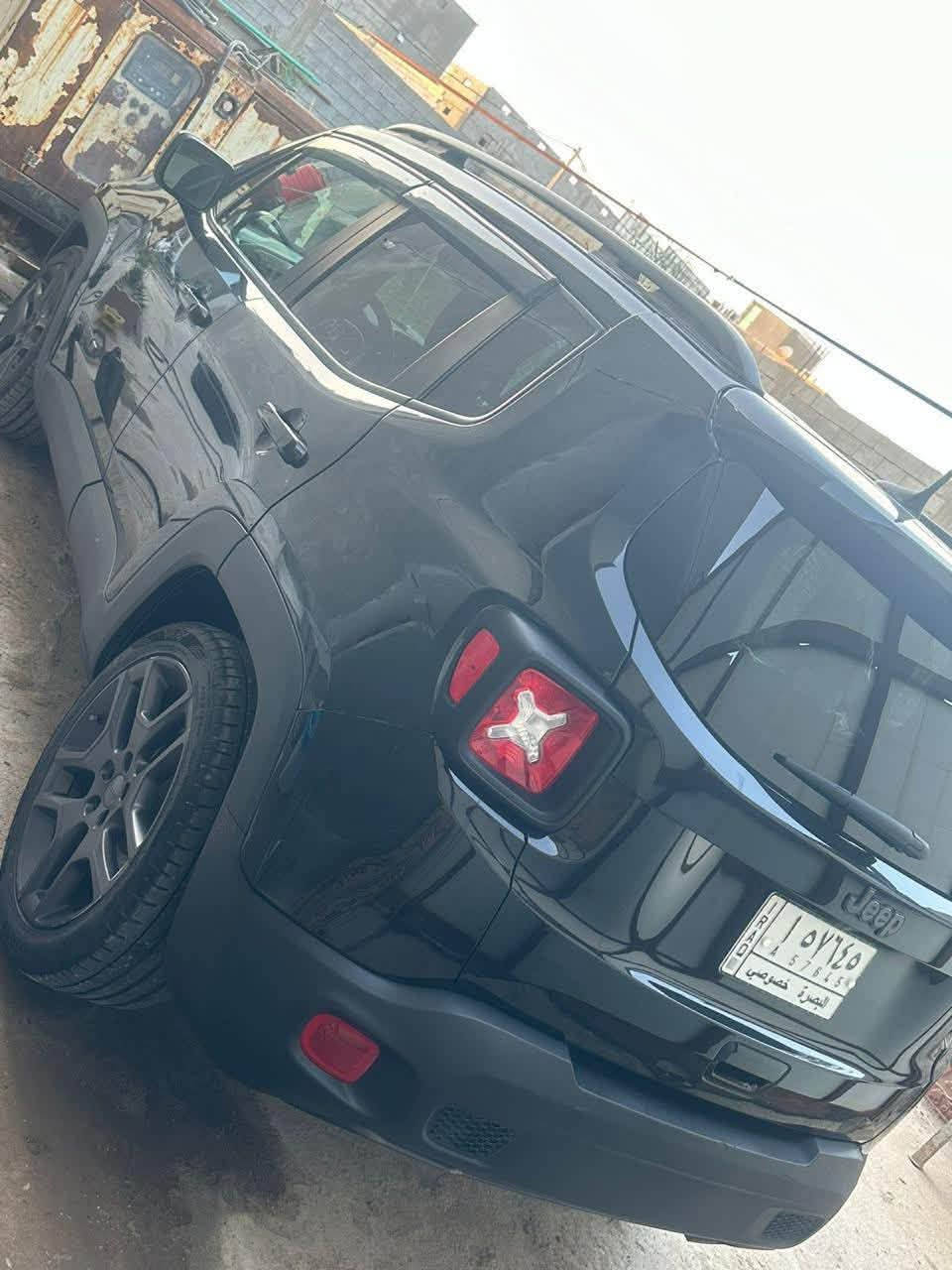 للبيع سيارة: جيب رينجيد
الضرر: خشم الجاملغ وخشم اللنيد راجعات بارد 

•الرقم: بصره بأسمي 

•الايرباكات: سليمة

 الشواصي سليمة

•المواصفات :

▪️السيارة: ريكند 

▪️الموديل: 2021

▪️المحرك: 2400

▪️العداد:68 كيلو وقابلة للزيادة 

▪️حجم الويل: ويل كب حجم 17 مع تخم تاير جديد 

▪️قمارة حديد

▪️حساسات خلفية 

▪️حساسات ورادارات الانحراف عن المسار

▪️حساسات ورادارات الاجتياز الجانبية (نقاط عمياء)

▪️كامرة خلفية اصل

▪️غرفة السيارة : كشنات مخمل 

▪️شاشة الدشبول حجم كبير للتحكم بايعازات السيارة

▪️بصمات عدد 2 للابواب مع بصمة تشغيل

▪️تبريد قطعتين امامي وخلفي

▪️تحكم ستيرن جهتين بلوتوث وحاكية وكروس سرعة وتحكم صوت 

▪️نظام ABS مانع انزلاق

▪️السيارة فول مواصفات عدا الفتحة، جديدة وبوضع الشركة .

السعر المطلوب: 128 مع المجال قليل 

 

الاتصال على ***********

