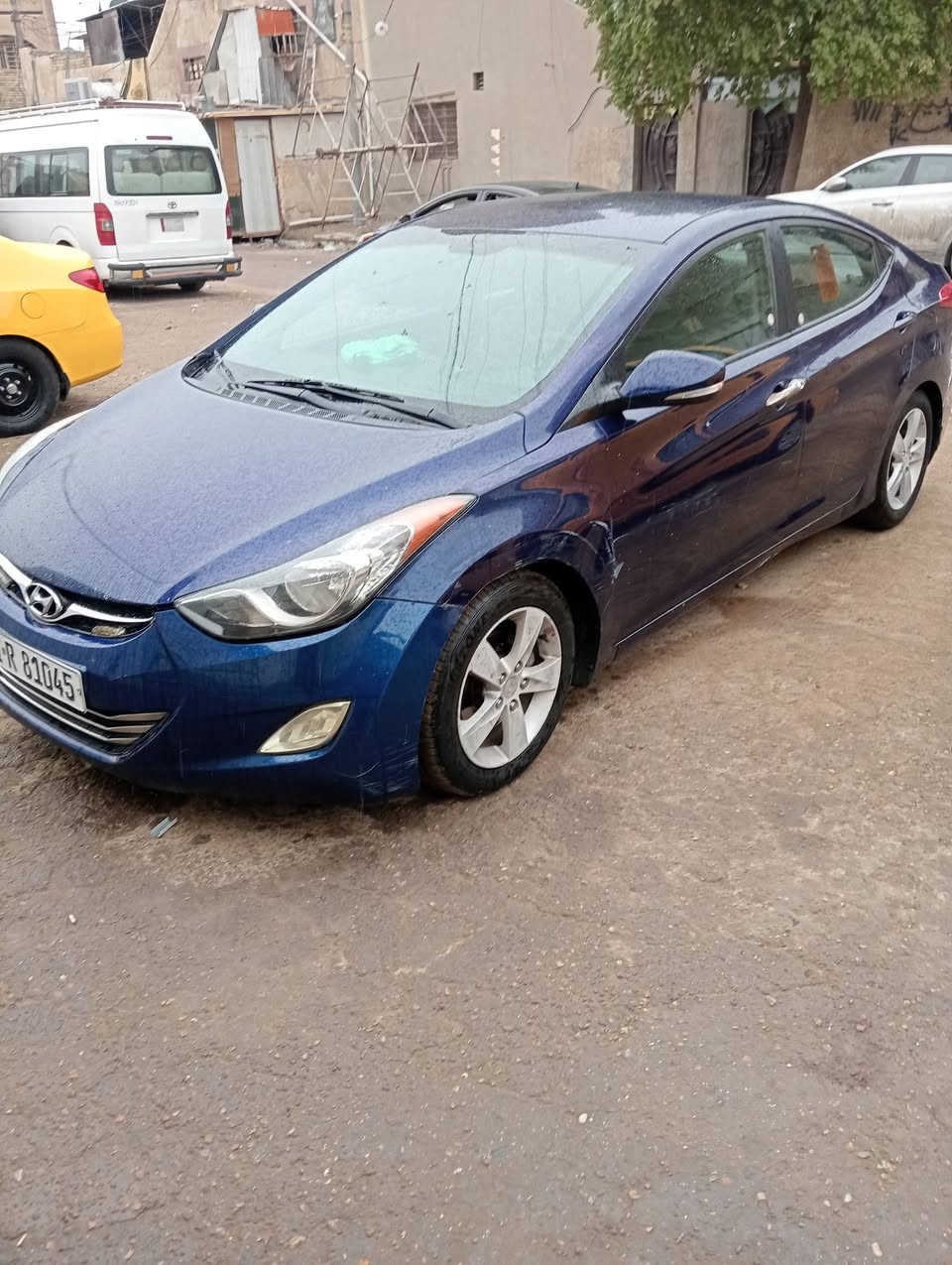 النتره 2011 رقم بغداد باسمي اريد اراوس بكيا يكون الموديل المطلوب من 2015 فما فوق 
السعر 100$ الرقم *********** اتصال فقط
