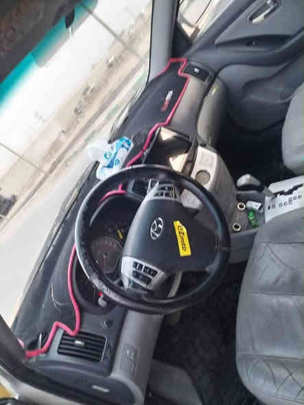 السلام عليكم 
انترا صابونه 2008 طبق الاصل متومه كصه جنطه باجات سيارة كلش حلوو من الصور السعره44 ورقه وبيه مجال نتصل على الهاتف *********** مكان في واسط شيخ سعد
