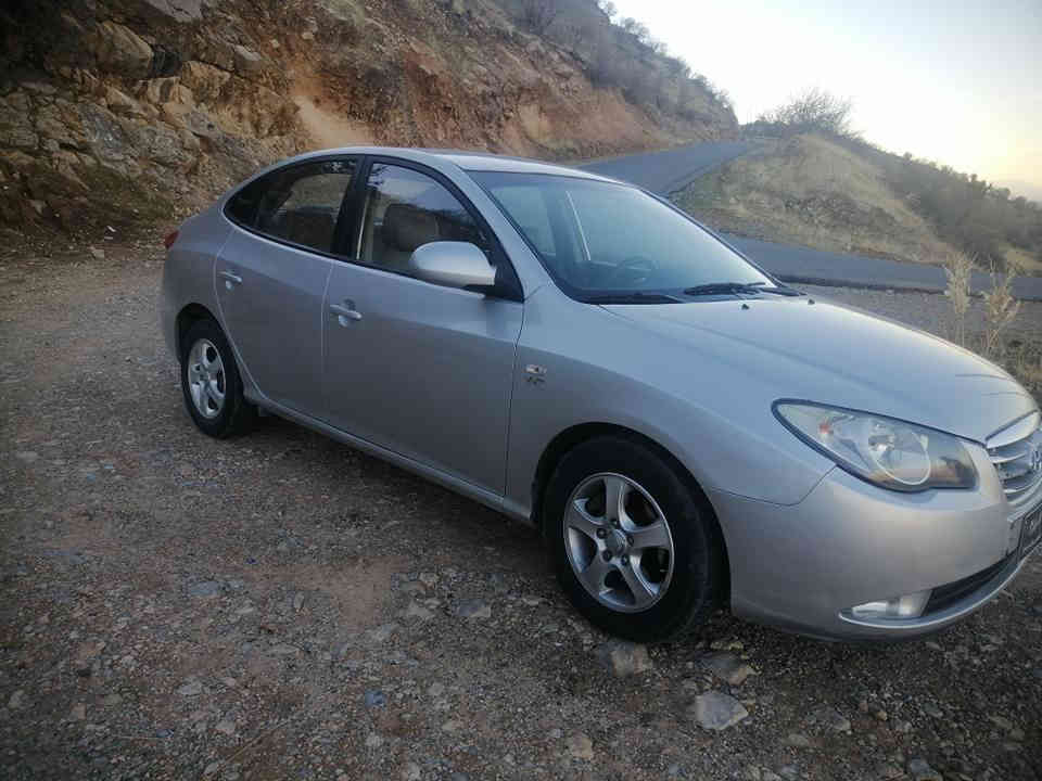 بەناوی خودای بەخشندەی میهرەبان 
هۆندا ئاڤانتی مۆدێل 2009 
مواسەفات ئیکۆ 
لایت ڕەش 
کوشن جڵد 
گێڕ ئۆتۆماتیک 
مەکینە بچوکی دکشن بەرز 
گێڕ و مەکینەو تەبرید و گەرمی بەشەرت 
کارەبایی و توندو تۆڵی بەشەرت 
ئەی بی ئێس و برێکی بەشەرت
چوارتایەی لۆکی لەژێرە 
یەک قەترە خایسی نیە 
پێش و پشتی کەپسەو دەعم و لێدرانی نیە 
ئاخر مەسرەفی کراوە 
سعر 46 گەڵاو مەعامەلەیەکی برایانە 
شوێن ڕانیە 
مۆبایل ***********
***********
کۆڕەک واتس ئەپی لەسەرە..
نامەش کراوەیە
.. رانية, السليمانية
