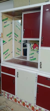 خزائن • للبيع