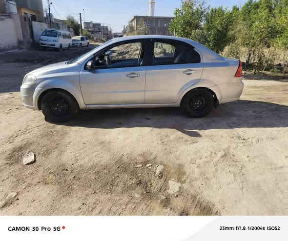 افيو موديل ٢٠٠٩ كير محرك كورلا منظومة غاز تخم تاير صدر جديد امامي خلفي انبار ضربتها بلجنطة مواصله الحوض مصبوغه حزام سيارة ترايها للبصرة سيارة حلوة بمعنى، الكلمة ومغلفه من الداخل بعازل حراري تدفئة تبريد شغال وثلج تنسى تفتح البنيد بعطل مكاني بغداد الكرخ السيارة بأسمي وسعرها ٥٨ ورقه  ***********
