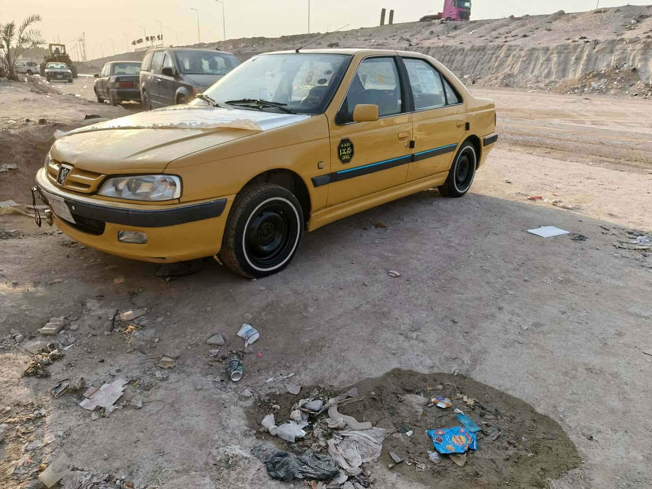 سلام عليكم
للبيع بيجو بارص
 موديل 2015
مكفوله كفاله عامه
مكينه وكير كفالة
تبريد ثلج
حدايده خير من الله
تخم تاير جديد
رقم بصرة مشروع وطني سنوية لل2028
مصفره هيئه وغرامات
السعر 44 ورقة وبيهة مجال للشراي
مكان السيارة البصرة قضاء الزبير
الاتصال
***********
