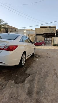 سوناتا 10 خليجي ابيض رقم اربيل الماني بيها قطعتين صبغ بدون داخل فقط صب...